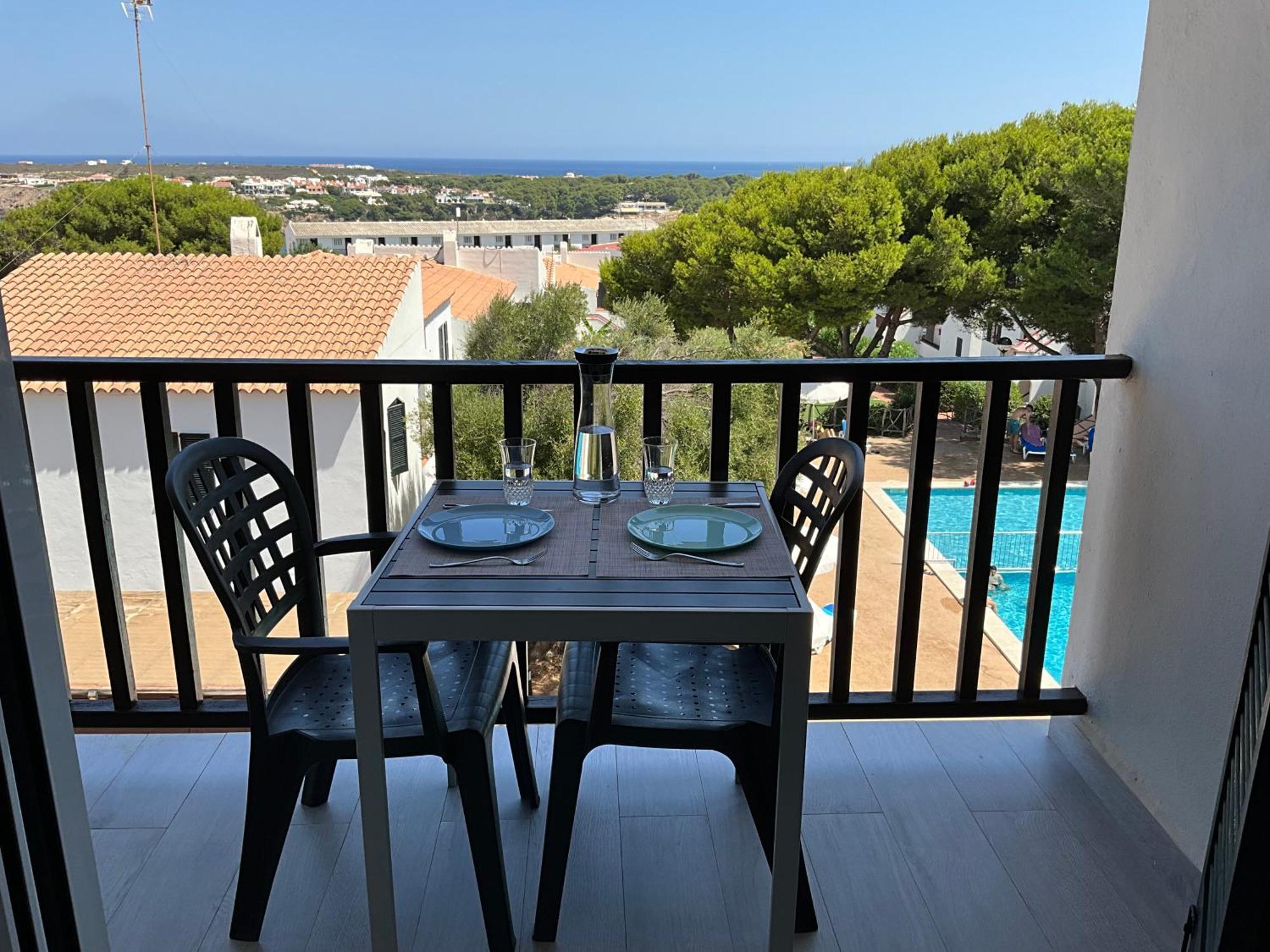 Апартаменты Vistas Al Mar Y La Piscina Ареналь-д'эн-Кастель Экстерьер фото